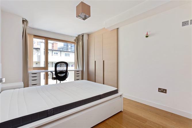 8 Alexandra Walk, Adelaide Square, Dublin 8