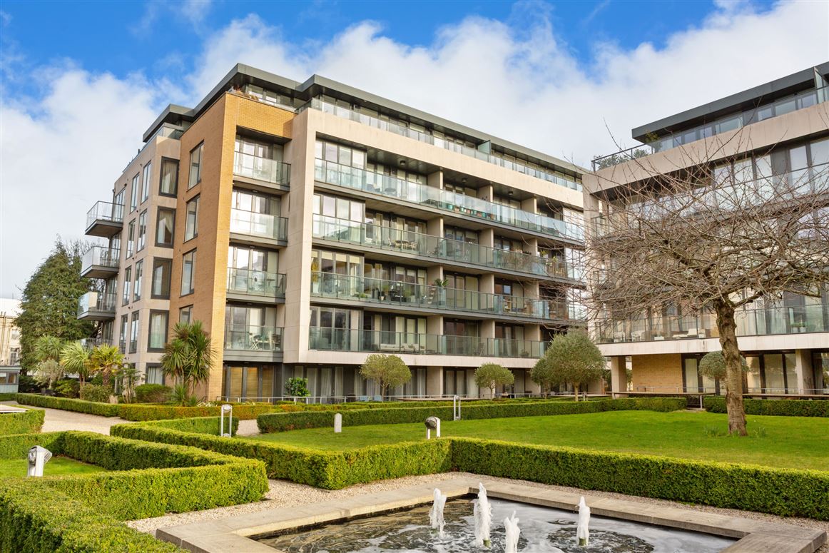 105 Bloomfield Park, Donnybrook, Dublin 4 Sherry FitzGerald