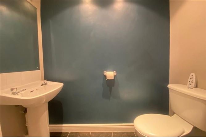 8 Russell Green, Russell Square, Dublin 24, Tallaght