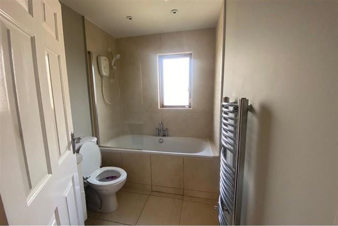 8 Russell Green, Russell Square, Dublin 24, Tallaght