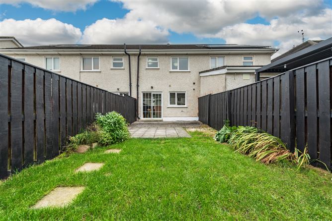 https://photos-a.propertyimages.ie/media/3/6/8/4962863/5ffcc764-7f9a-4869-903b-431574211629_l.jpg