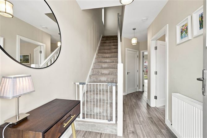 2 Ardrath Meadow, Celbridge, County Kildare