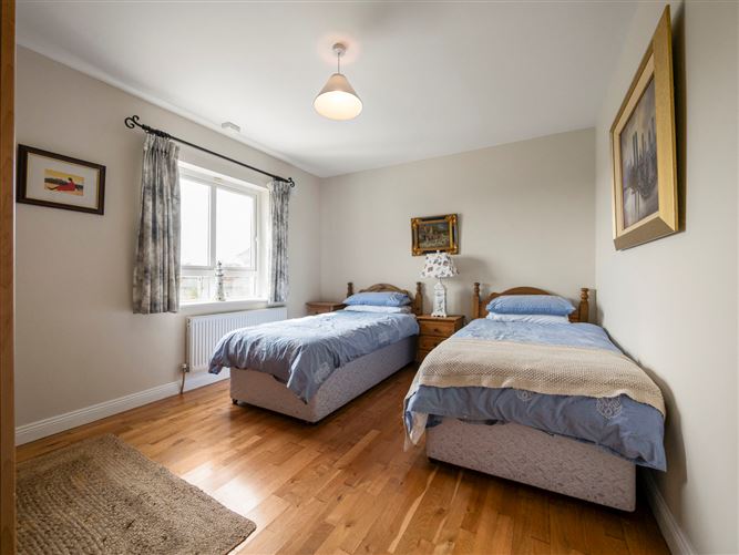 Photo 15 of 28 — 5 Cois Na Mara, Templetown, Fethard-On-Sea, New Ross, Co. Wexford