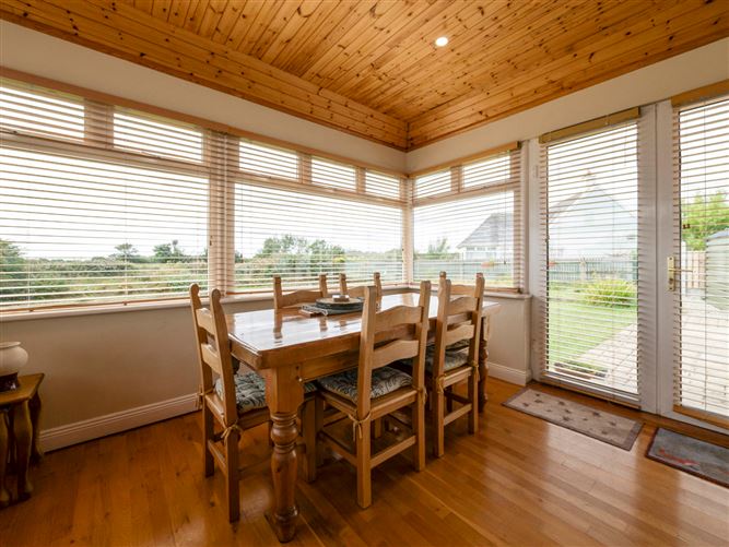 Photo 9 of 28 — 5 Cois Na Mara, Templetown, Fethard-On-Sea, New Ross, Co. Wexford