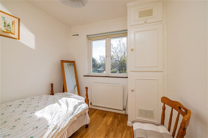 36 Rosemount Estate, Dundrum, Dublin 14