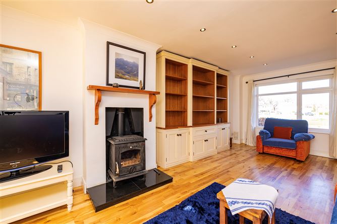 36 Rosemount Estate, Dundrum, Dublin 14