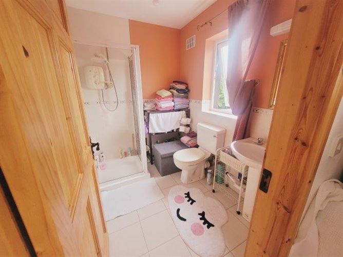 No 3 Manor Grove, Kinlough, Leitrim