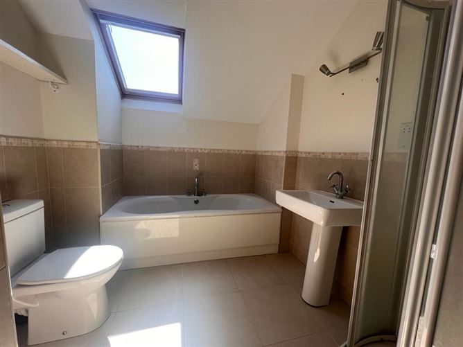 6 Bothar Bui, Omeath, Louth