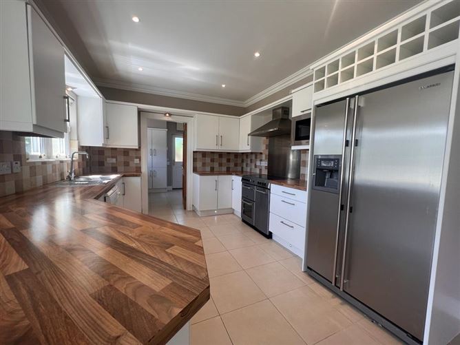 6 Bothar Bui, Omeath, Louth
