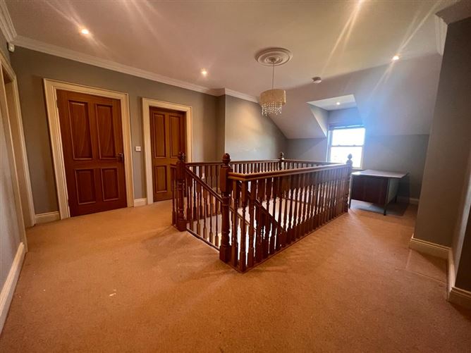 6 Bothar Bui, Omeath, Louth