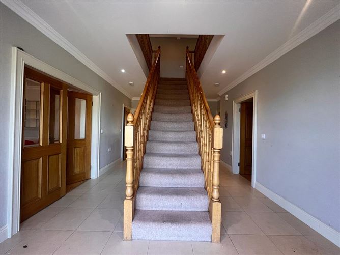 6 Bothar Bui, Omeath, Louth