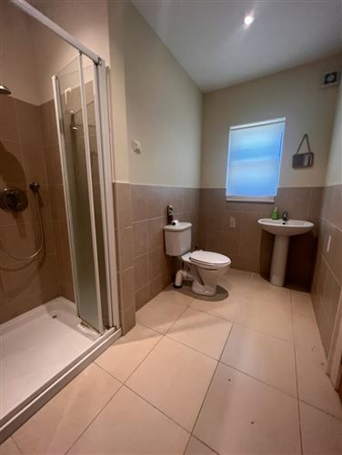 6 Bothar Bui, Omeath, Louth
