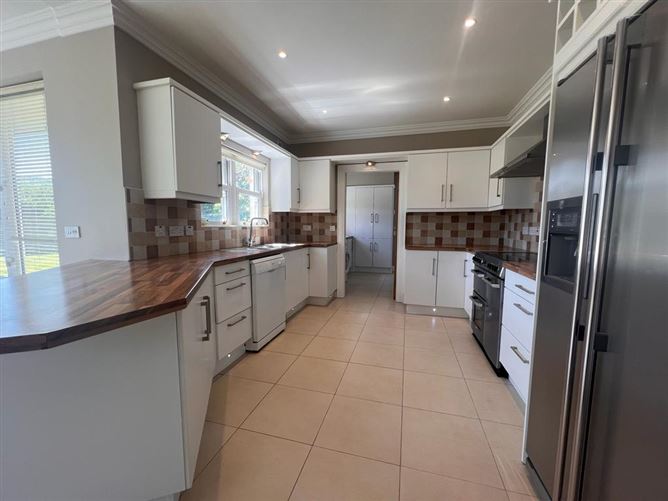 6 Bothar Bui, Omeath, Louth