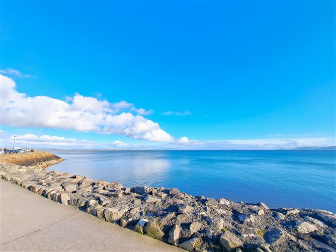 17 Baily Point, Salthill, Galway