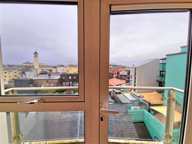 17 Baily Point, Salthill, Galway