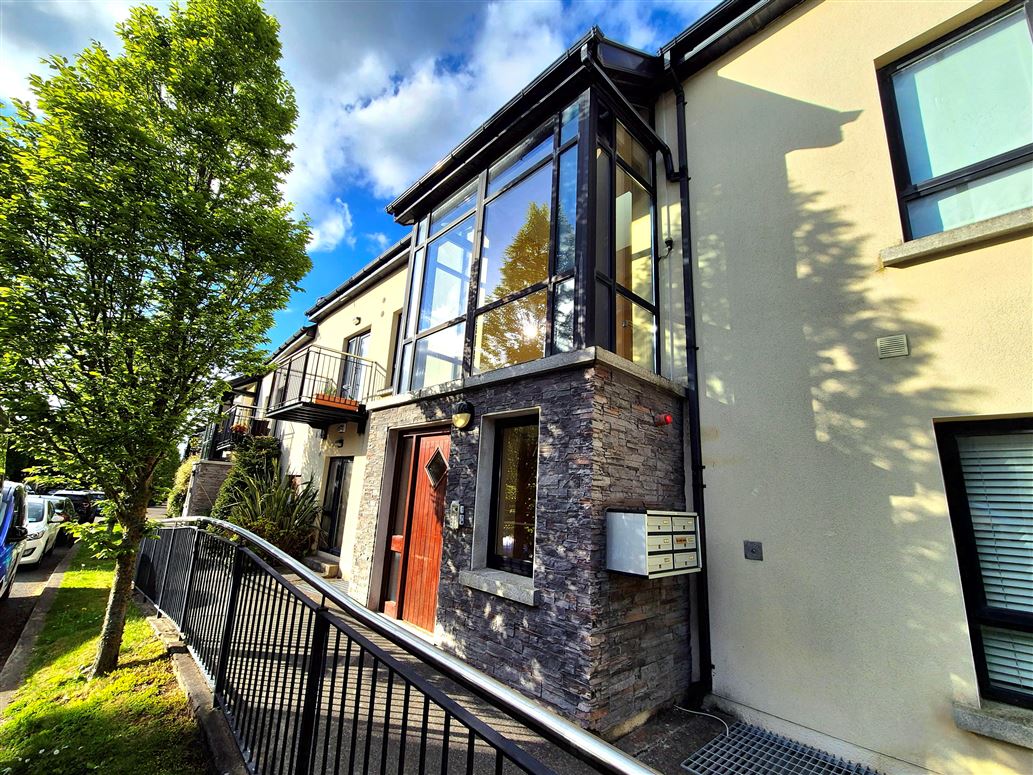 26 Slade Castle Avenue, Saggart, Dublin
