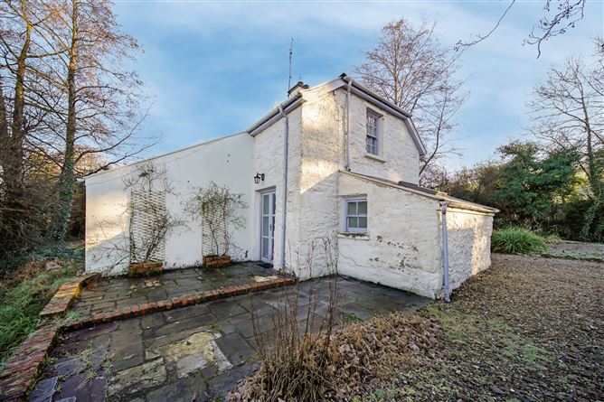 The Gate Lodge, Ramelton, Co. Donegal