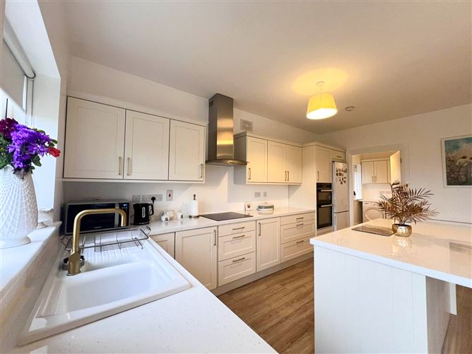 16 Bregawn, Cashel, Tipperary