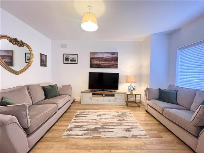 16 Bregawn, Cashel, Tipperary