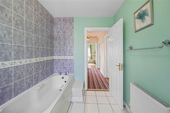 Photo 23 of 32 — 97 The Heath, Ramsgate Village, Gorey, County Wexford