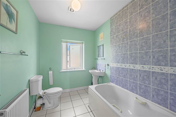 Photo 22 of 32 — 97 The Heath, Ramsgate Village, Gorey, County Wexford
