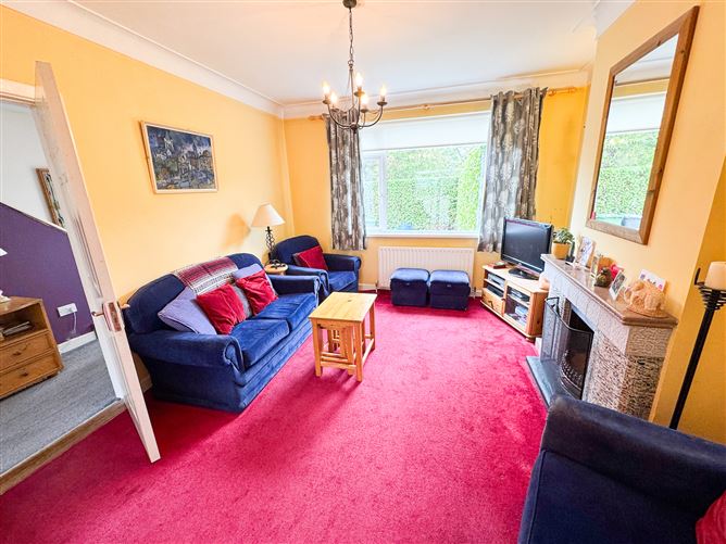 1 Oakdale Drive, Off Johnstown Road, Cabinteely, Dublin 18