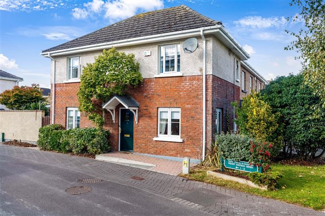 Photo 2 of 28 — 1 Mount Eustace Green, Dublin 15