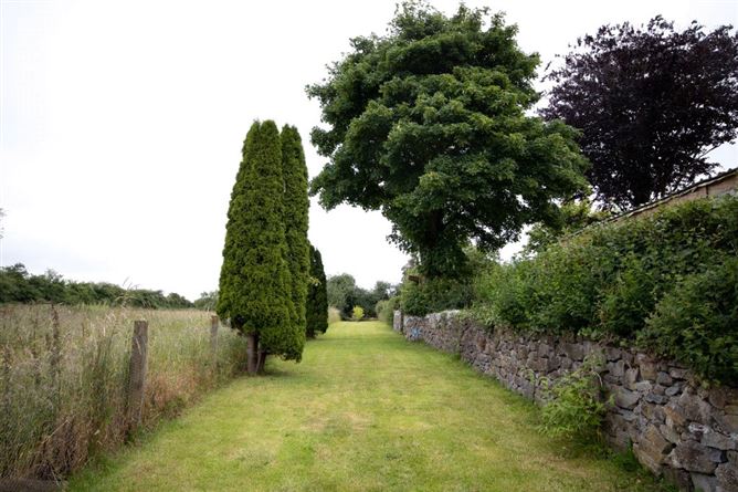 Warren House, Canal Road, Johnstown, Co. Kilkenny