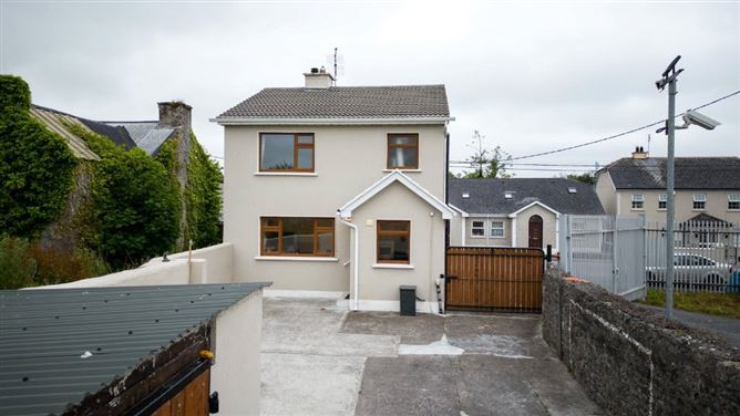 Warren House, Canal Road, Johnstown, Co. Kilkenny