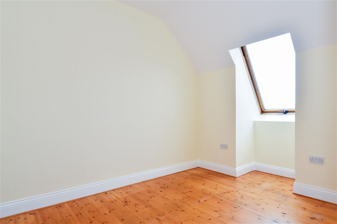 47 Ce Na Mara, Bothar Na Long, The Docks, Galway City