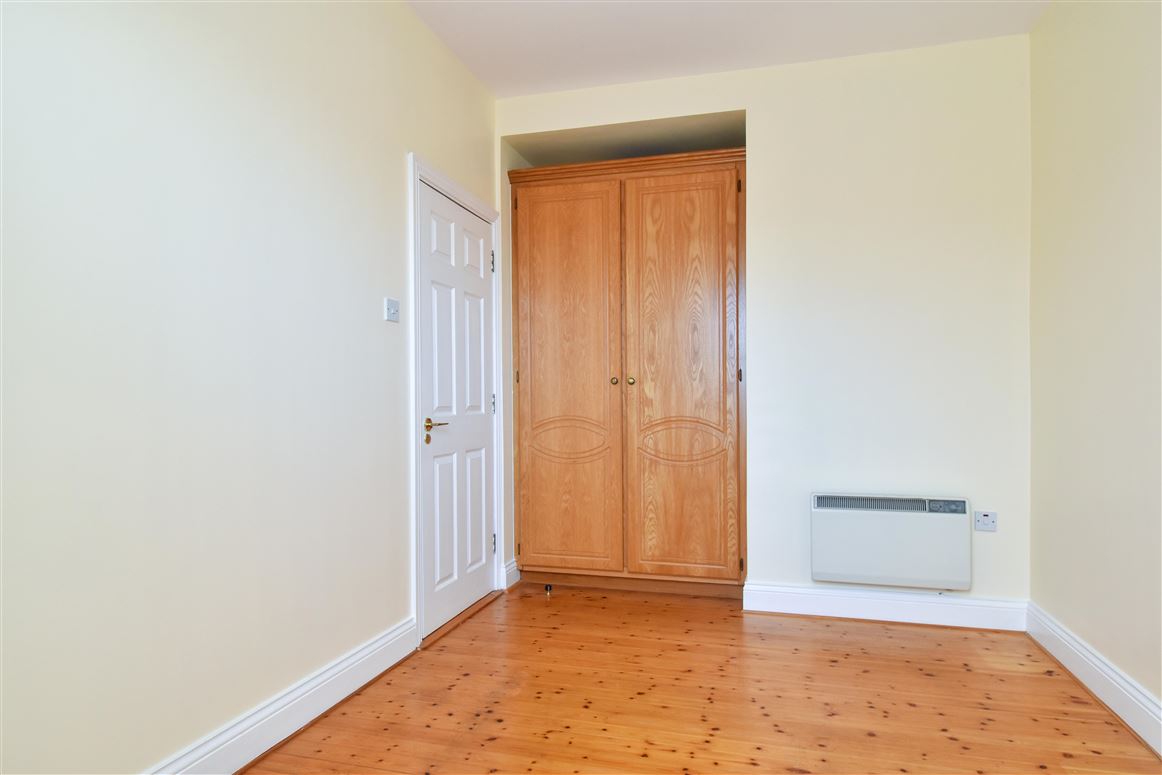 47 Ce Na Mara, Bothar Na Long, The Docks, Galway City