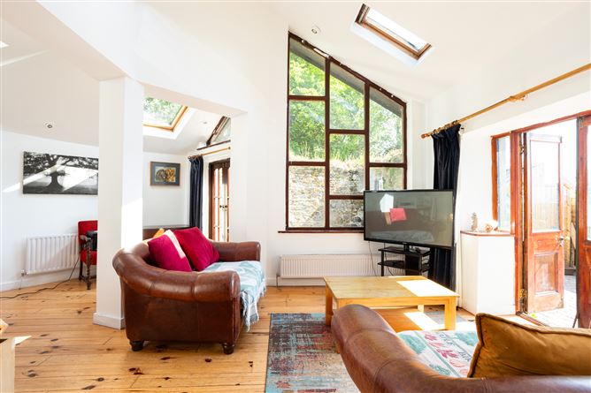 10 The Terrace, Curraghbinny, Carrigaline, Cork