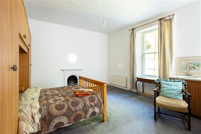 10 The Terrace, Curraghbinny, Carrigaline, Cork