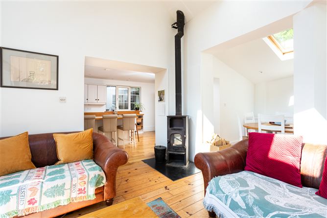 10 The Terrace, Curraghbinny, Carrigaline, Cork