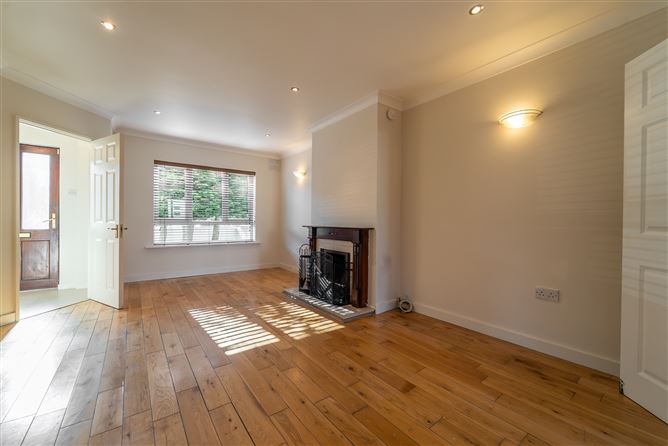 306a Glenview Lawns, Tallaght,   Dublin 24