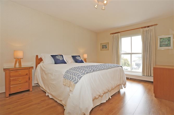 3 The Cloisters, Revington Crescent, North Circular Road, Limerick