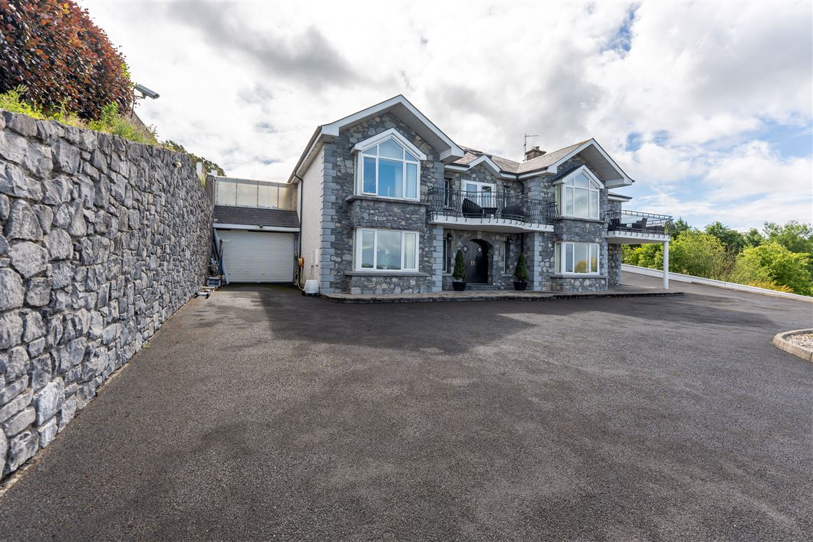 1 Castlecourt, Brickhill East, Cratloe, Clare 1 Castlecourt, Brickhill East, Cratloe, Clare