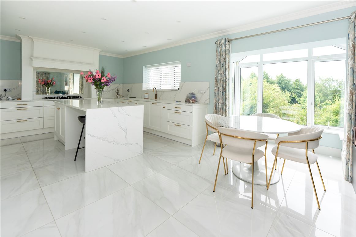 1 Castlecourt, Brickhill East, Cratloe, Clare 1 Castlecourt, Brickhill East, Cratloe, Clare