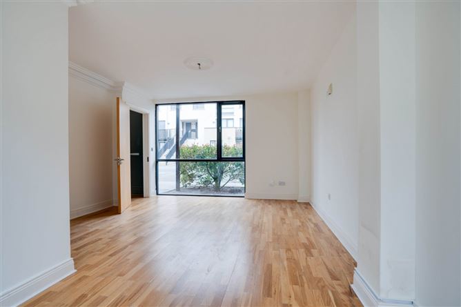 44 Parkview Close, Poppintree, D.11