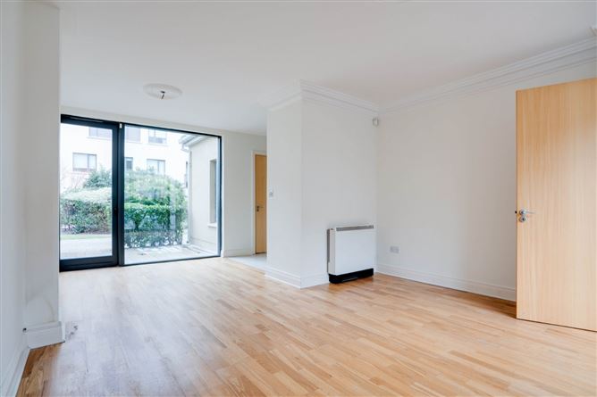 44 Parkview Close, Poppintree, D.11