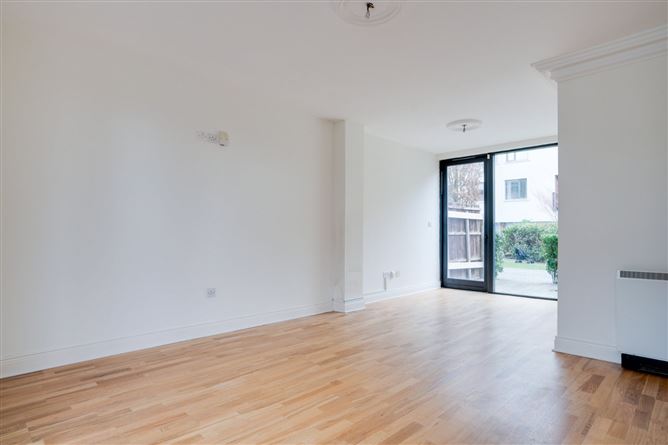 44 Parkview Close, Poppintree, D.11