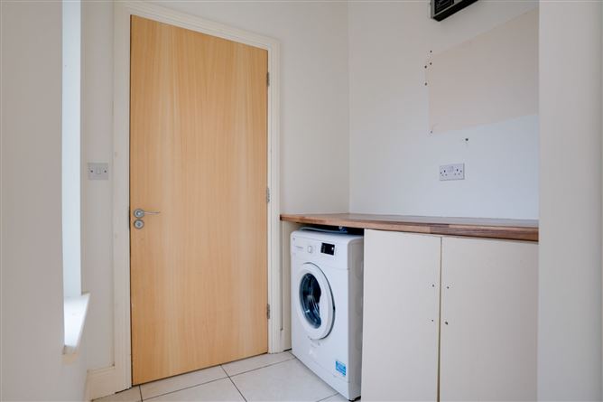 44 Parkview Close, Poppintree, D.11