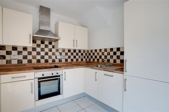 44 Parkview Close, Poppintree, D.11