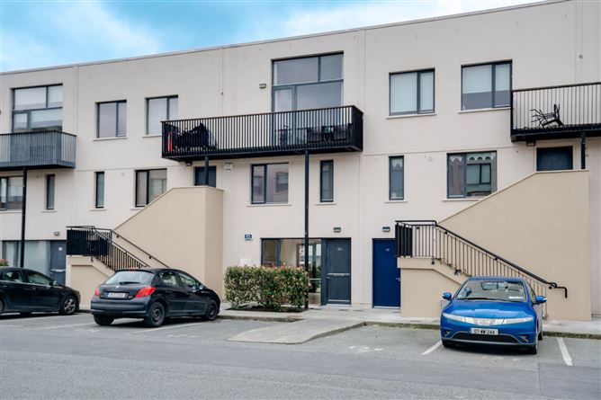 44 Parkview Close, Poppintree, D.11