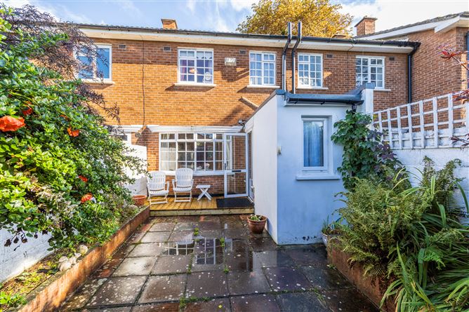 5 Camberley Elms, Upper Churchtown Road, Churchtown, Dublin 14