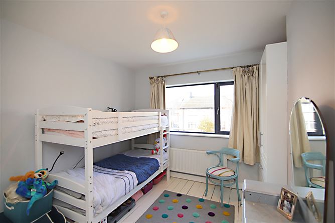 37 Dollymount Park, Clontarf,   Dublin 3