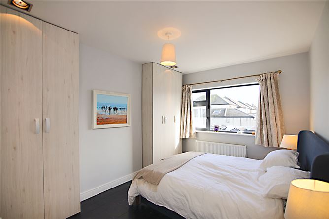 37 Dollymount Park, Clontarf,   Dublin 3