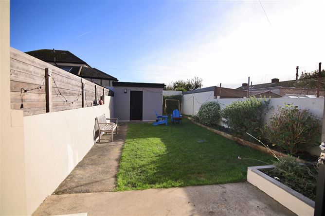 37 Dollymount Park, Clontarf,   Dublin 3