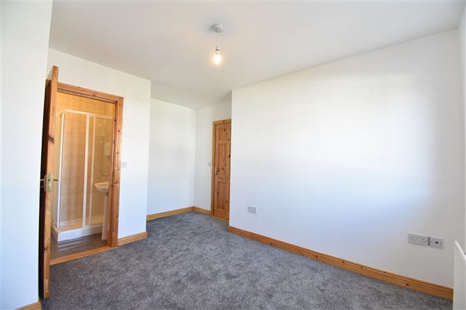 125 Madeira Oaks, Enniscorthy, Wexford