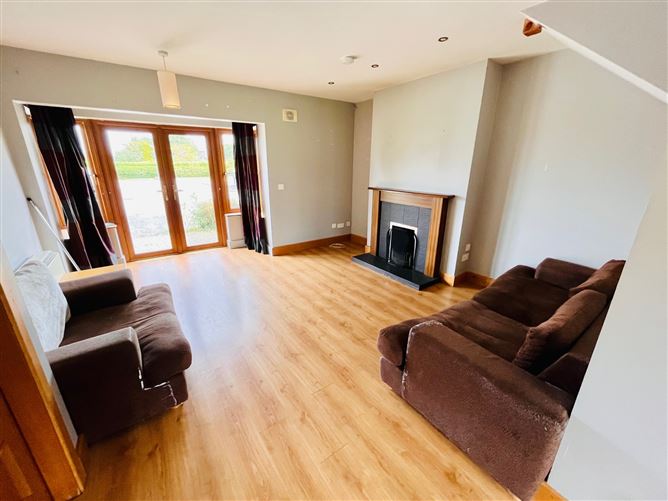 305 The Lodges Ballykisteen, Tipperary Town, Tipperary